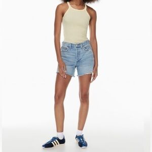 Levi’s Highrise Wedgie Straight Button Fly Light Wash Jean Shorts